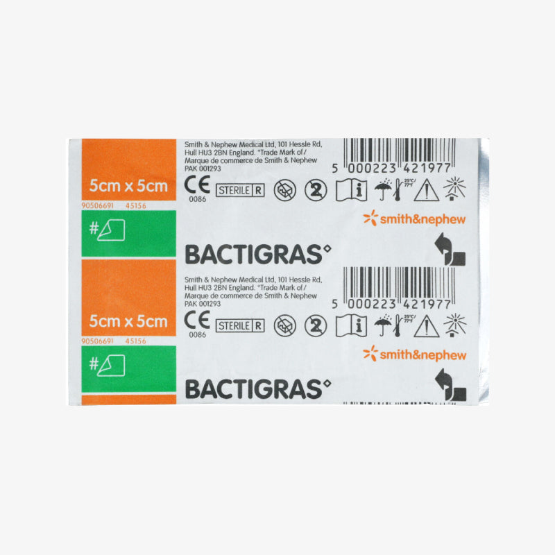 Smith & Nephew Gasa Parafinada Bactigras De 5 CM X 5 CM