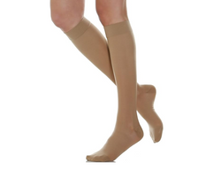 RelaxSan Media A la Rodilla Color Beige 20 - 30 MMHG